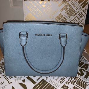 Light Blue Michael Kors Hand Bag